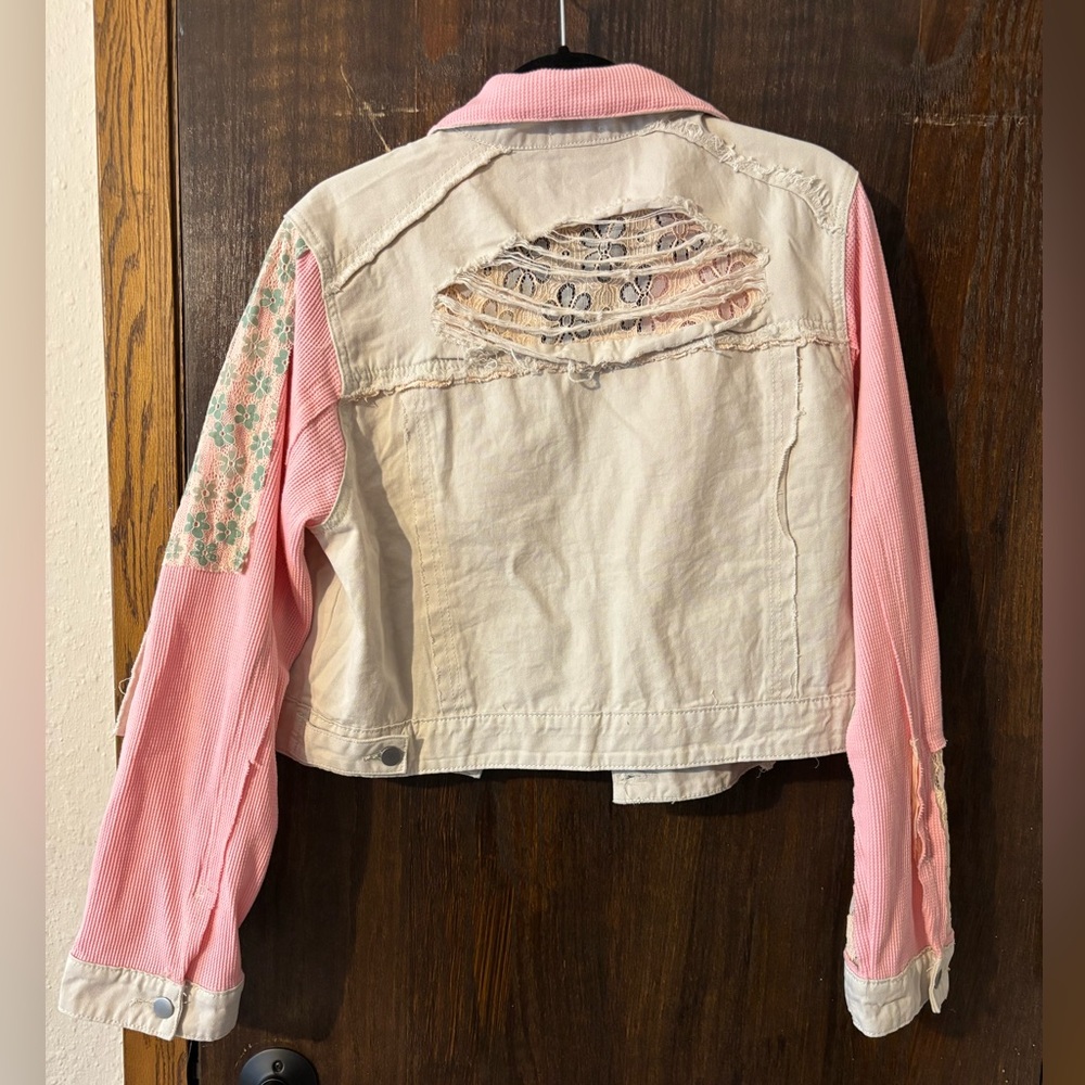 POL Pink and Cream Jean Jacket - Picture 6 of 8